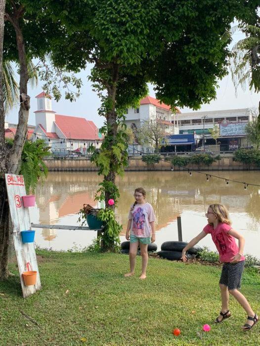 Ban Narai River Guesthouse チエンマイ エクステリア 写真